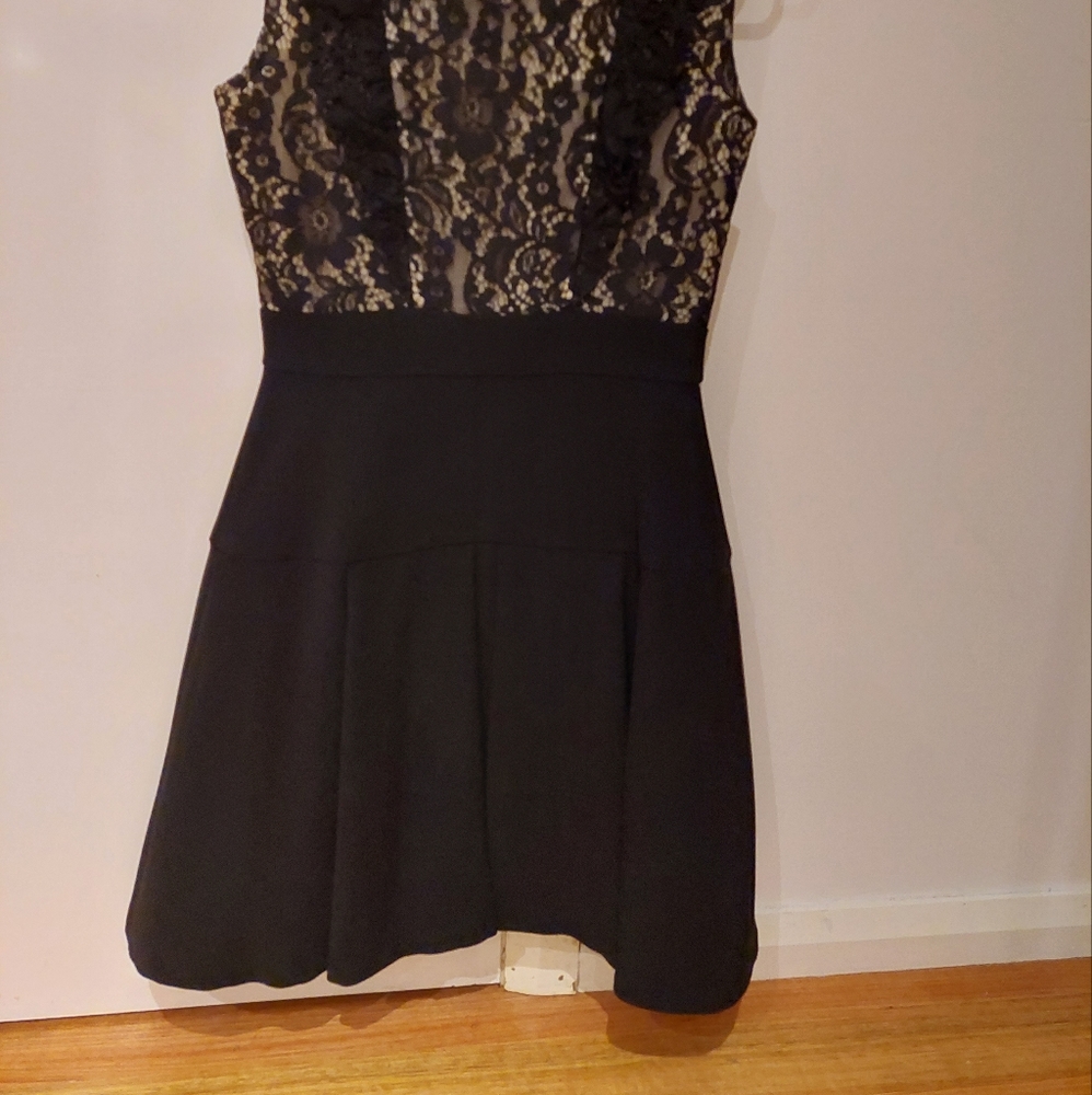 Cue Black Dress with Lace Detail, Size 8, worn twice - Picture 2 of 3